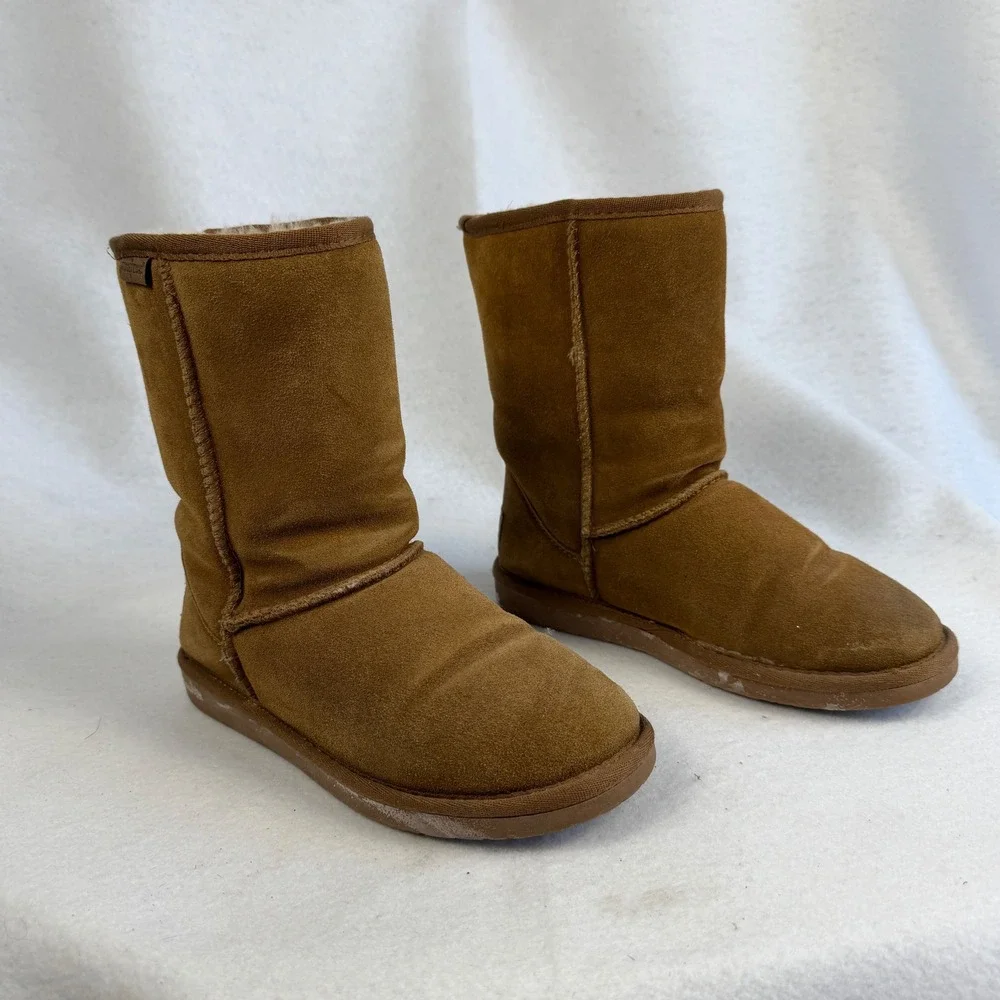 Minnetonka‎ Suede Sheepskin Lined Boots Brown Moc Toe Womens Size 6 Winter Cozy